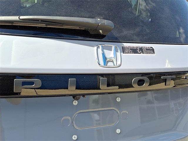 new 2025 Honda Pilot car, priced at $55,030