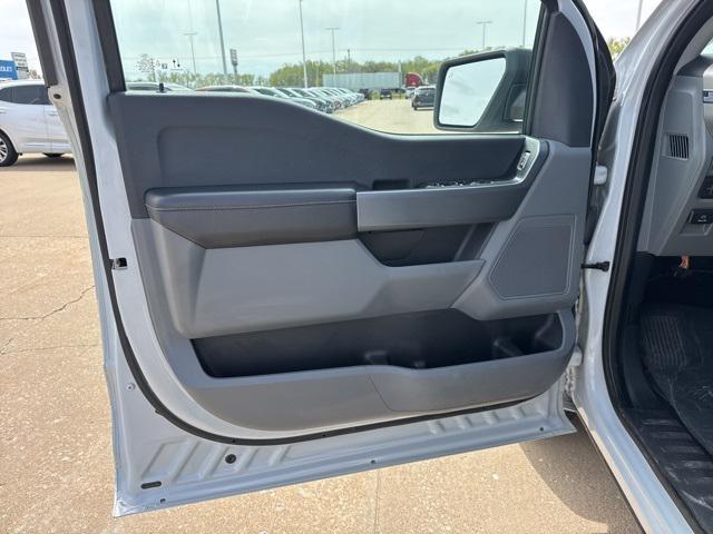 used 2021 Ford F-150 car, priced at $31,465