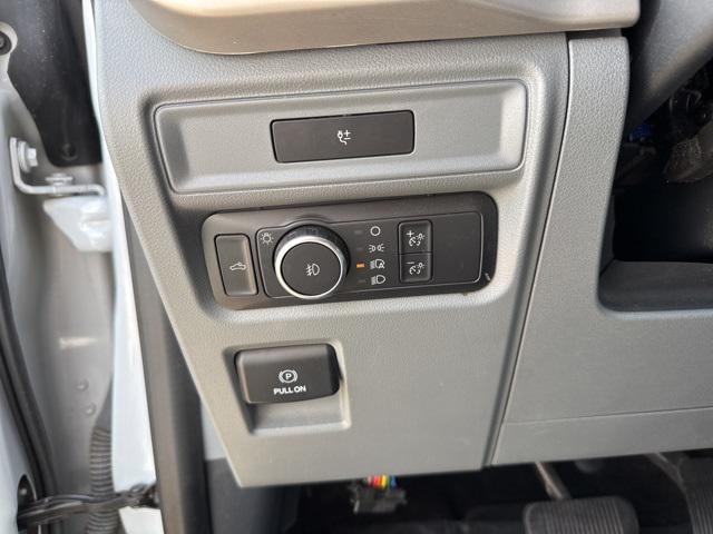 used 2021 Ford F-150 car, priced at $31,465