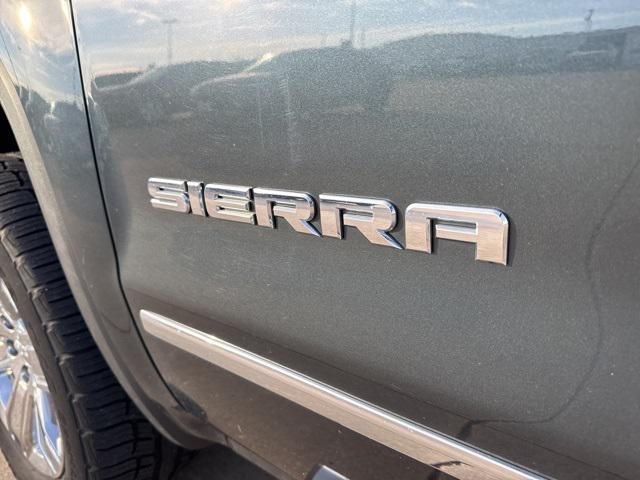 used 2018 GMC Sierra 1500 car, priced at $32,998