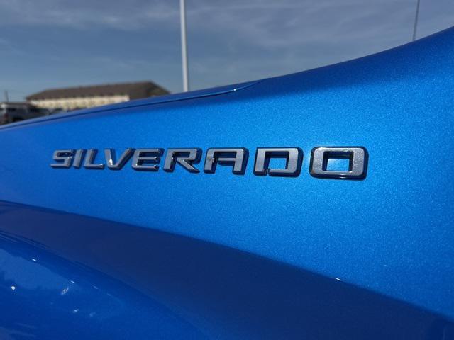 new 2025 Chevrolet Silverado 1500 car, priced at $44,130