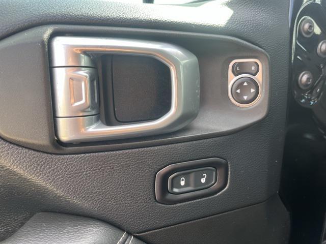 used 2019 Jeep Wrangler Unlimited car, priced at $32,980