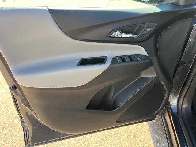 used 2022 Chevrolet Equinox car, priced at $20,989