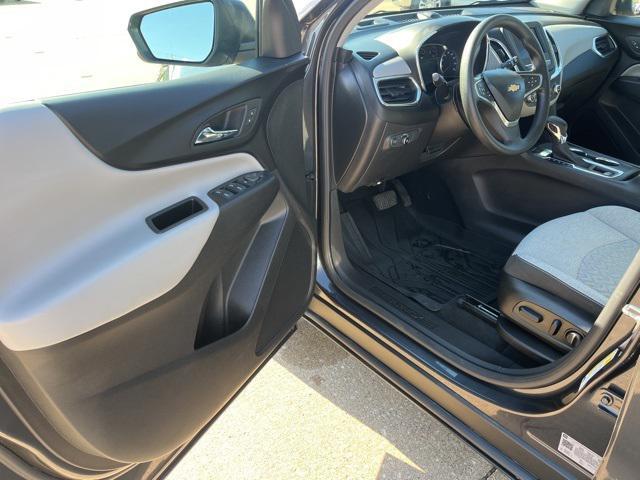 used 2022 Chevrolet Equinox car, priced at $20,989