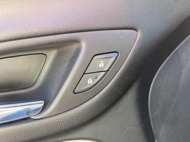 used 2022 Chevrolet Equinox car, priced at $20,989