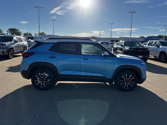 new 2025 Chevrolet TrailBlazer car, priced at $28,980