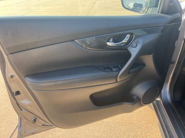 used 2019 Nissan Rogue car, priced at $15,998