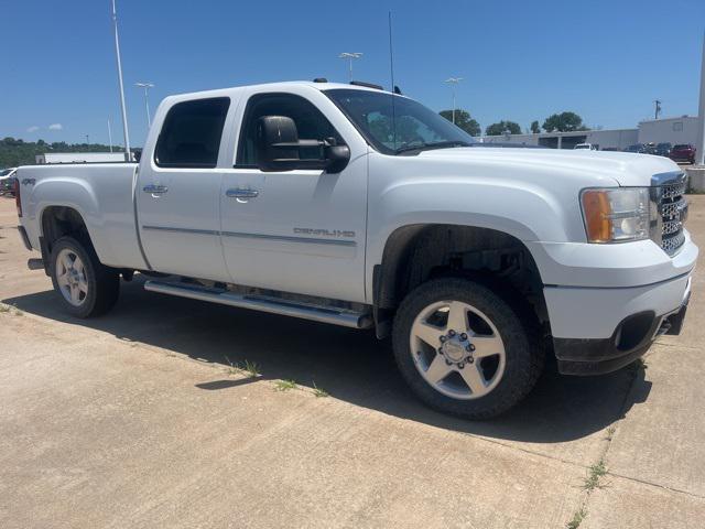 used 2014 GMC Sierra 2500 car, priced at $29,999