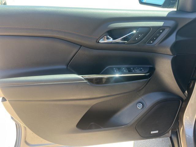 used 2022 GMC Acadia car, priced at $32,331