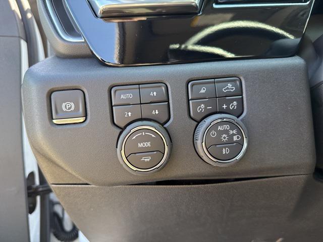 new 2025 Chevrolet Silverado 3500 car, priced at $69,155