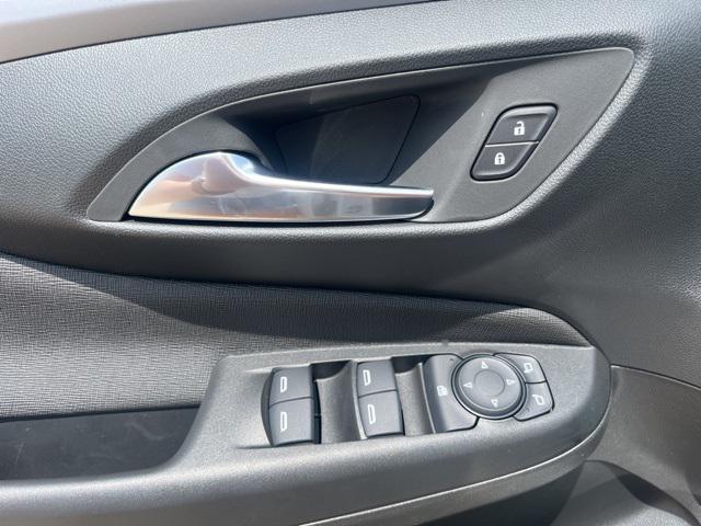 new 2025 Buick Envista car, priced at $24,514
