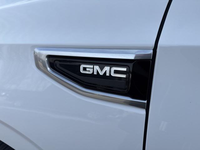 used 2021 GMC Yukon car, priced at $51,689