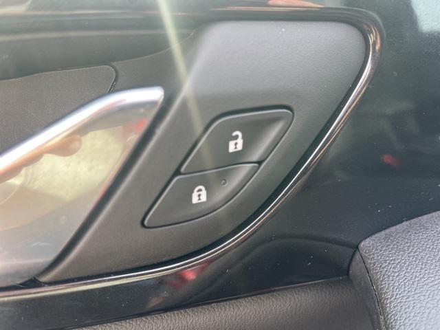 used 2024 Chevrolet Blazer car, priced at $35,884