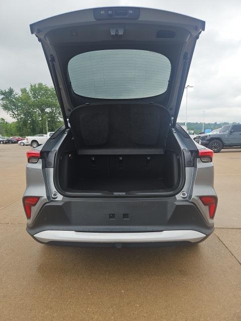 new 2025 Buick Envista car, priced at $24,999