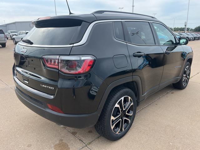 used 2022 Jeep Compass car, priced at $25,698