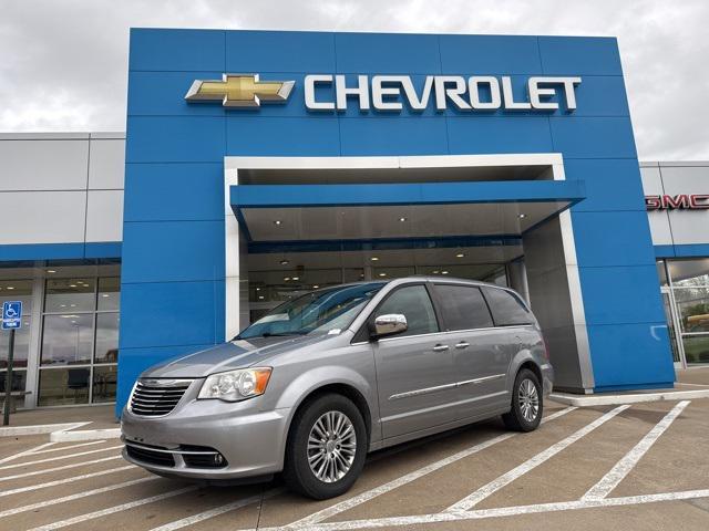 used 2013 Chrysler Town & Country car, priced at $6,999