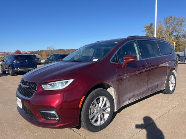 used 2021 Chrysler Pacifica car, priced at $25,673