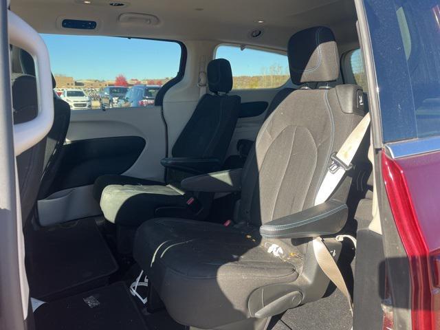 used 2021 Chrysler Pacifica car, priced at $25,673