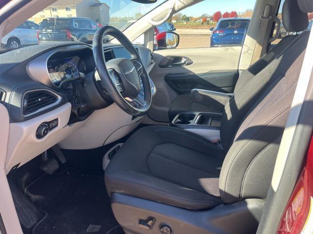 used 2021 Chrysler Pacifica car, priced at $25,673