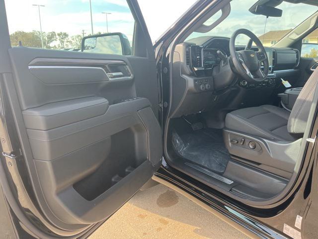new 2026 Chevrolet Silverado 1500 car, priced at $44,685