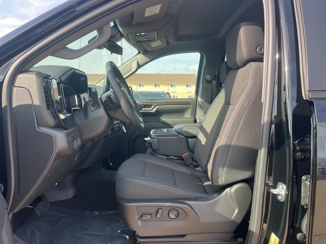 new 2026 Chevrolet Silverado 1500 car, priced at $44,685