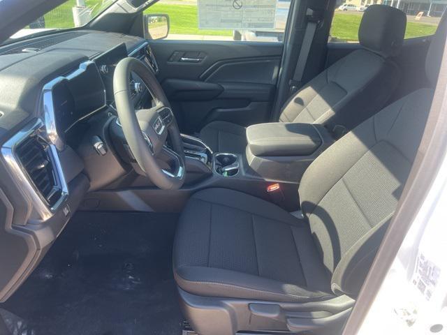 new 2025 GMC Canyon car, priced at $38,296