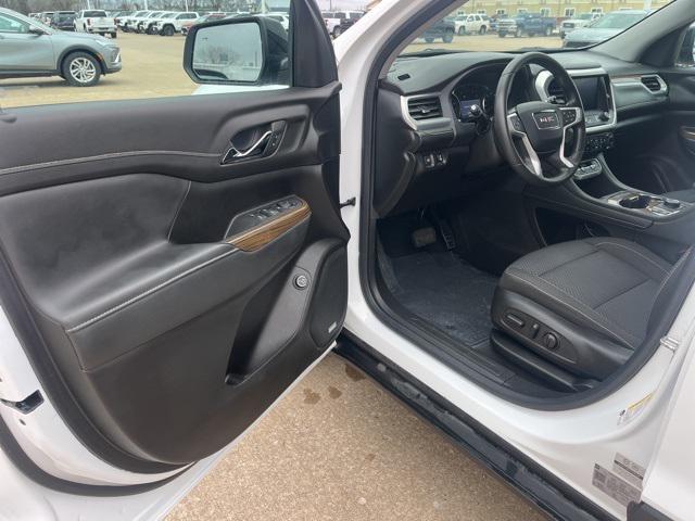 used 2023 GMC Acadia car, priced at $28,999