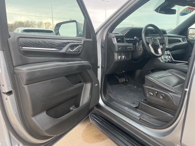 used 2023 GMC Yukon XL car, priced at $53,899