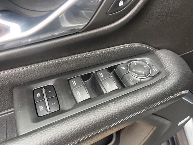 used 2023 GMC Yukon XL car, priced at $53,899