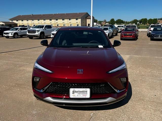 new 2024 Buick Envista car, priced at $25,499