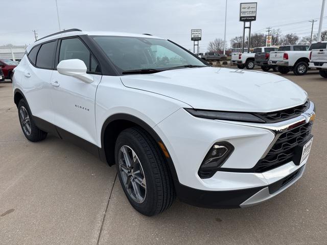 new 2025 Chevrolet Blazer car, priced at $40,410