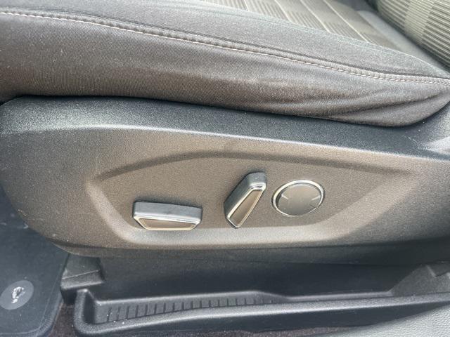 used 2017 Ford Edge car, priced at $13,989