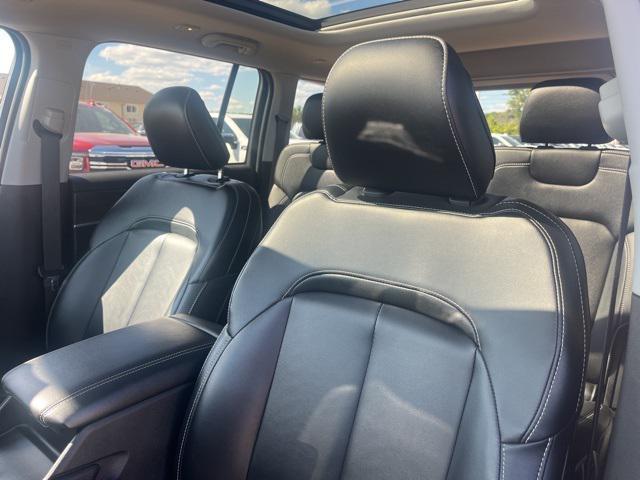 used 2024 Jeep Grand Cherokee car, priced at $36,989