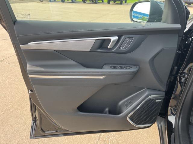new 2025 Buick Enclave car, priced at $44,574