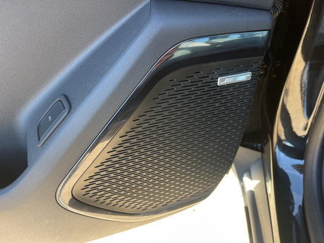 new 2025 GMC Acadia car, priced at $52,499