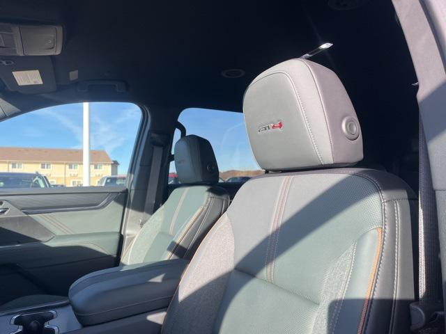 new 2025 GMC Acadia car, priced at $52,499