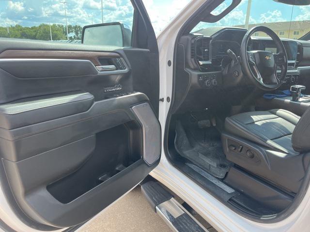 used 2024 Chevrolet Silverado 1500 car, priced at $52,149