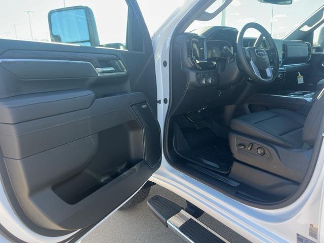new 2026 GMC Sierra 2500 car, priced at $77,880