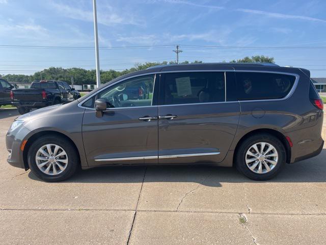 used 2019 Chrysler Pacifica car, priced at $12,999