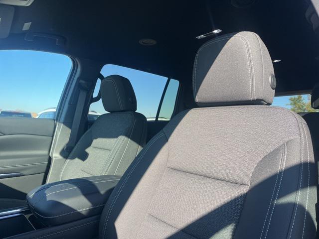 new 2026 Chevrolet Traverse car, priced at $44,999