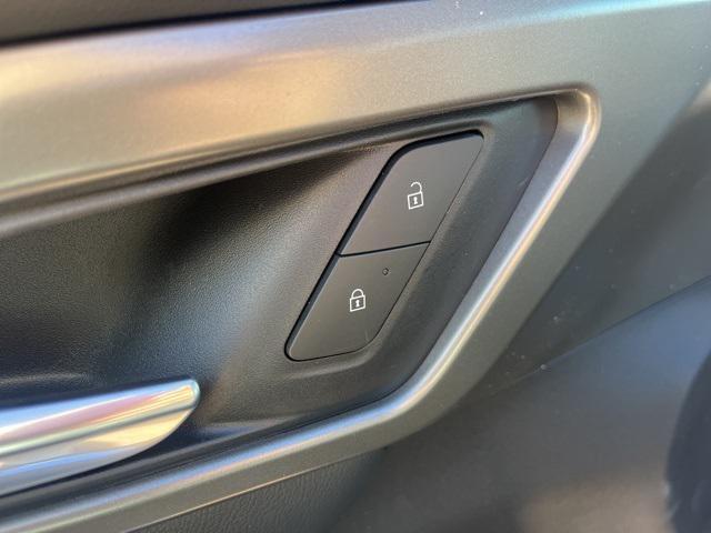 new 2026 Chevrolet Traverse car, priced at $44,999