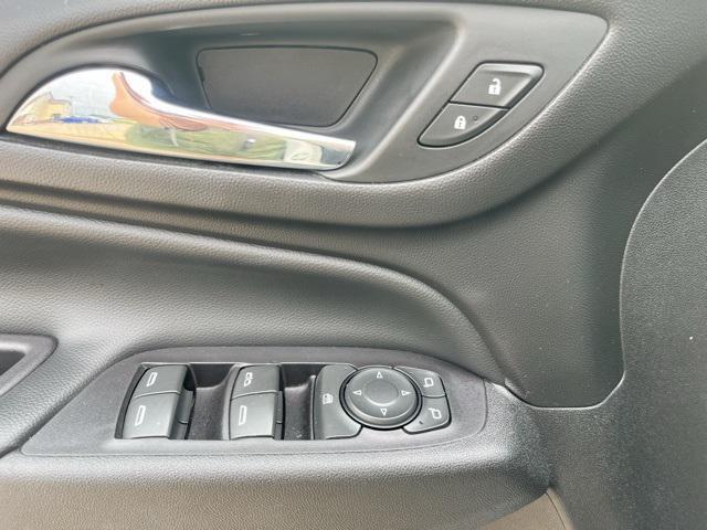 used 2018 Chevrolet Equinox car, priced at $14,865