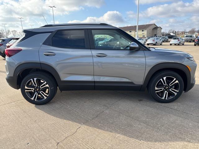 new 2025 Chevrolet TrailBlazer car, priced at $24,999