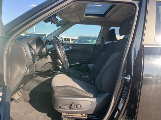 used 2023 Kia Soul car, priced at $18,999