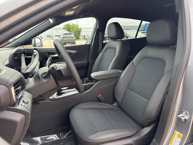new 2025 Buick Envista car, priced at $25,967