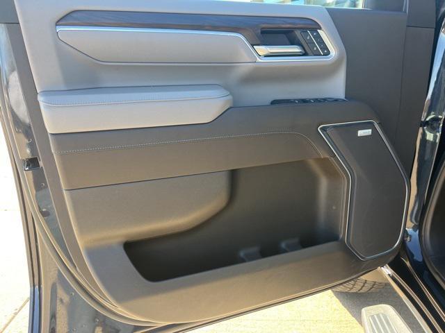 used 2024 GMC Sierra 2500 car, priced at $59,998