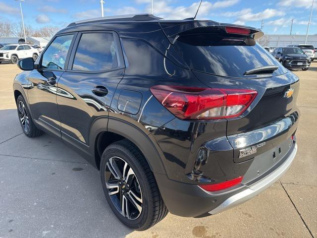 new 2025 Chevrolet TrailBlazer car, priced at $25,899