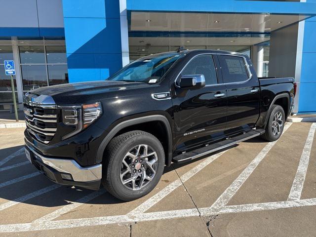 new 2025 GMC Sierra 1500 car, priced at $63,042