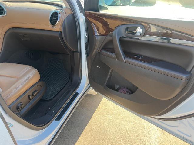 used 2017 Buick Enclave car, priced at $9,999