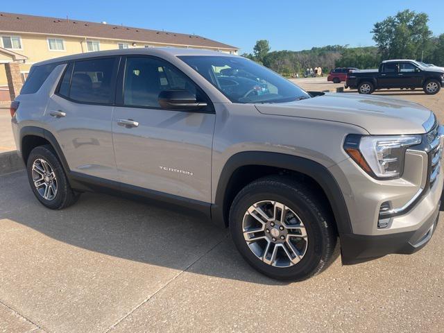 new 2026 GMC Terrain car, priced at $31,528